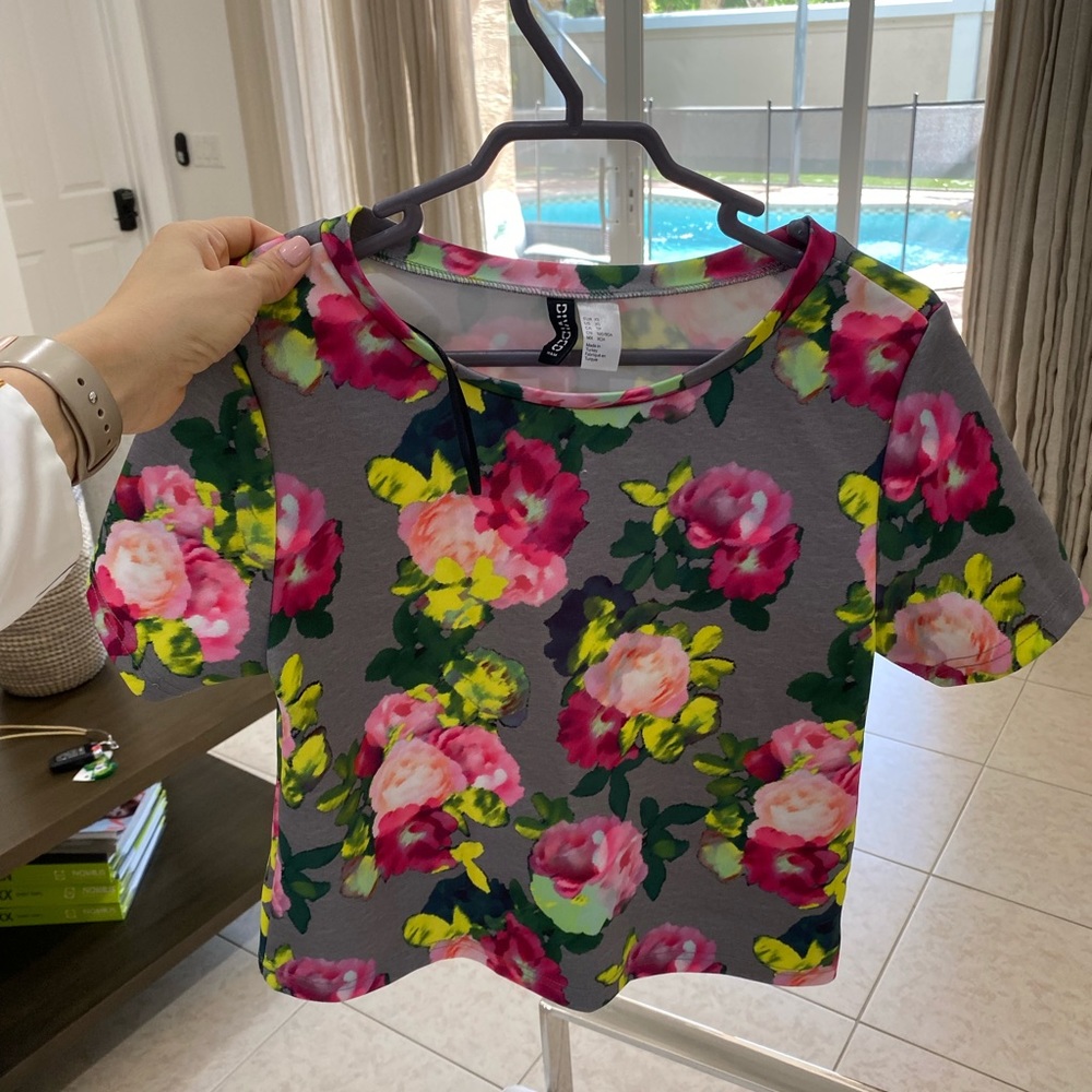 Floral tank top
